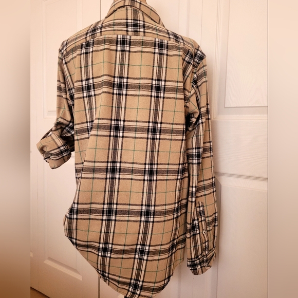 🤎 Plaid Shirt - Picture 4 of 4